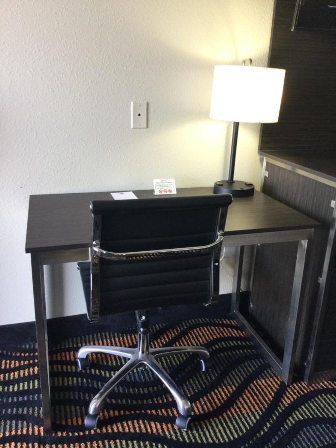 Americas Best Value Inn Muskogee Extérieur photo