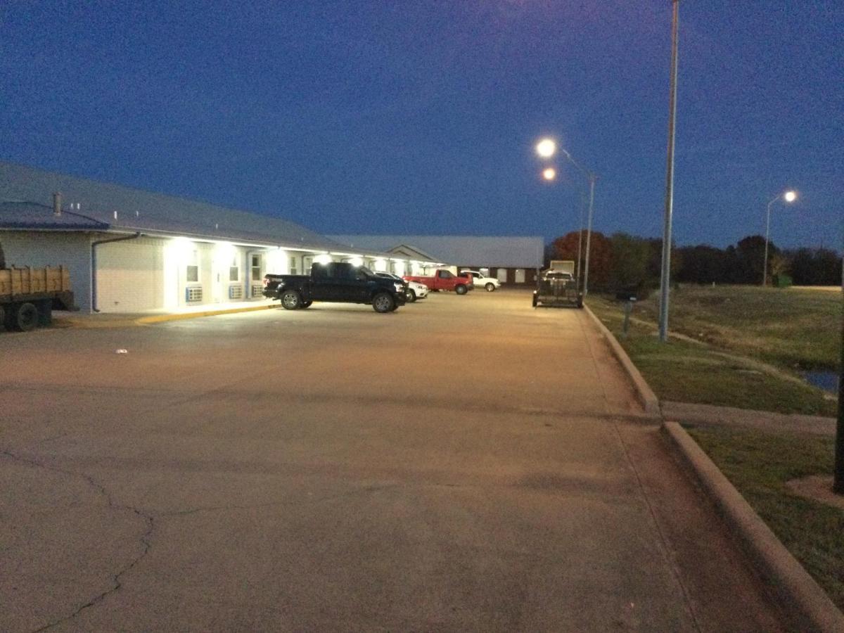 Americas Best Value Inn Muskogee Extérieur photo