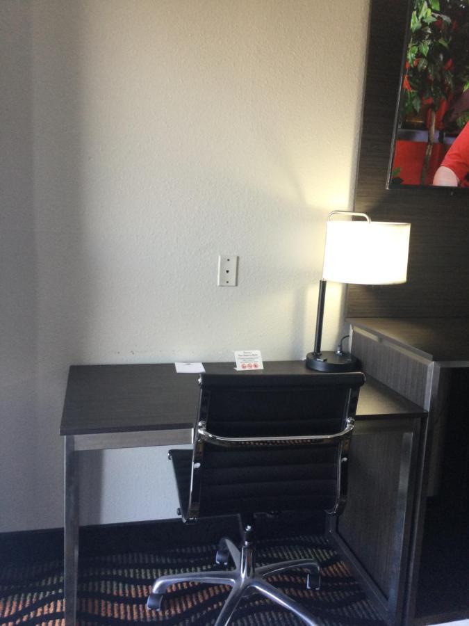 Americas Best Value Inn Muskogee Extérieur photo